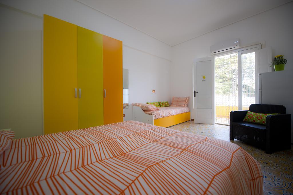 B&B Fiori Gialli Caucana Santa Croce Camerina Room photo